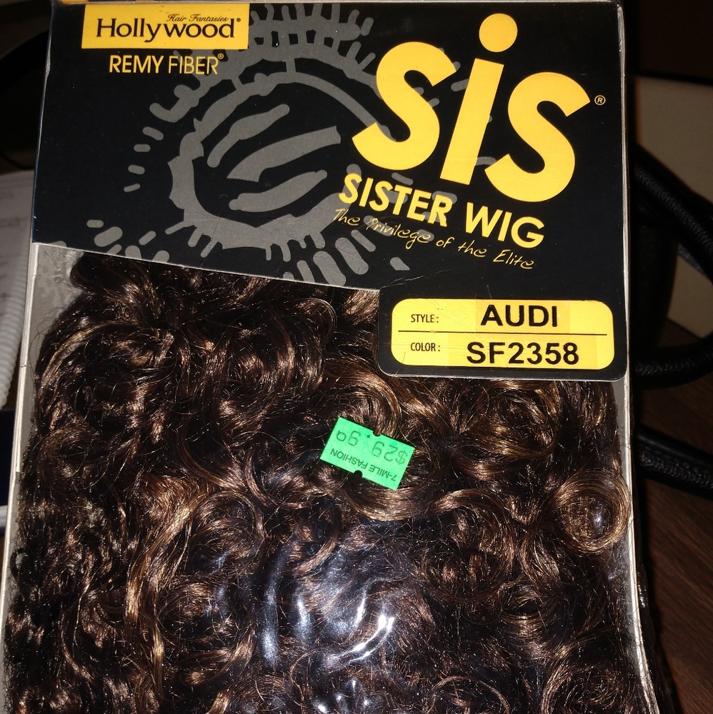 Synthetic wig